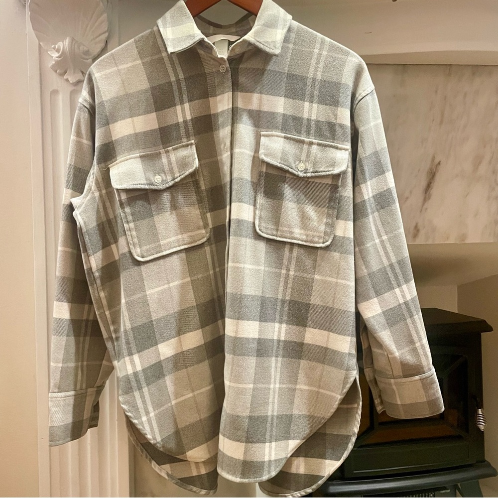 H&M Oversized Plaid Shacket Size Small